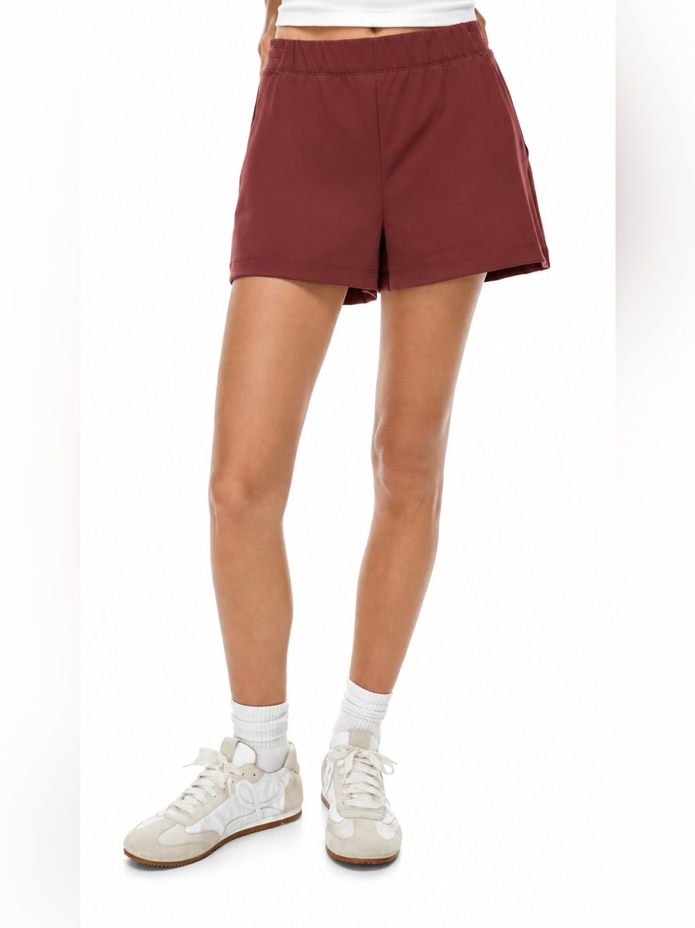 ARITZIA Babaton Mauve Weekender Shorts